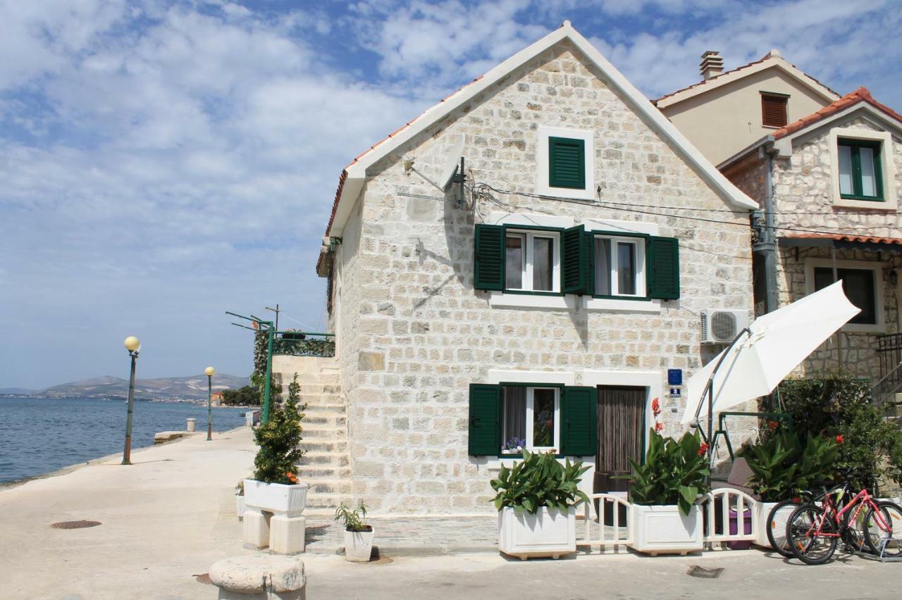 Old Fisherman House Kaštela Buitenkant foto