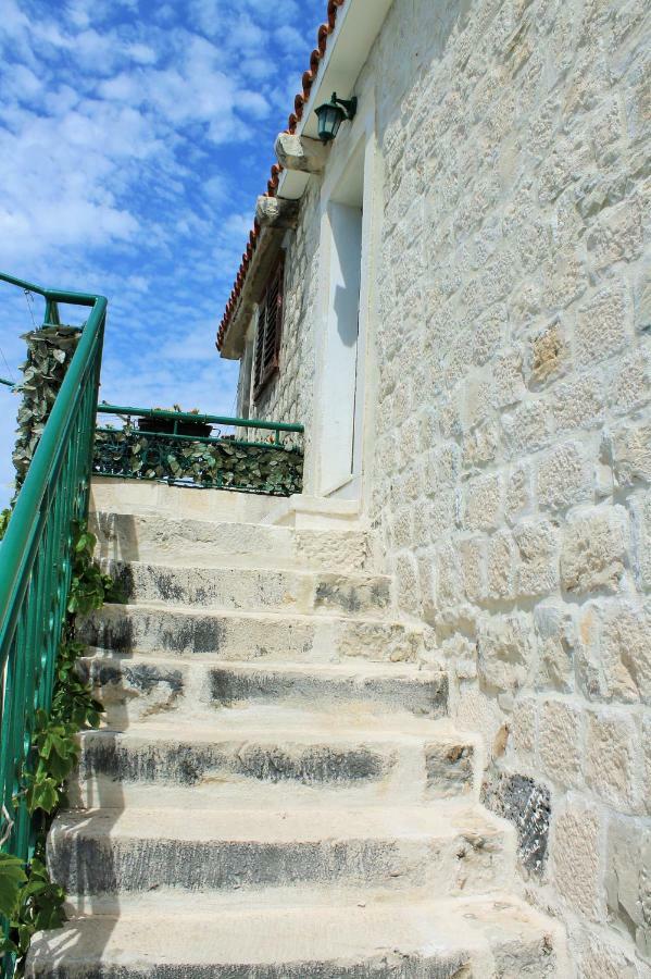 Old Fisherman House Kaštela Buitenkant foto